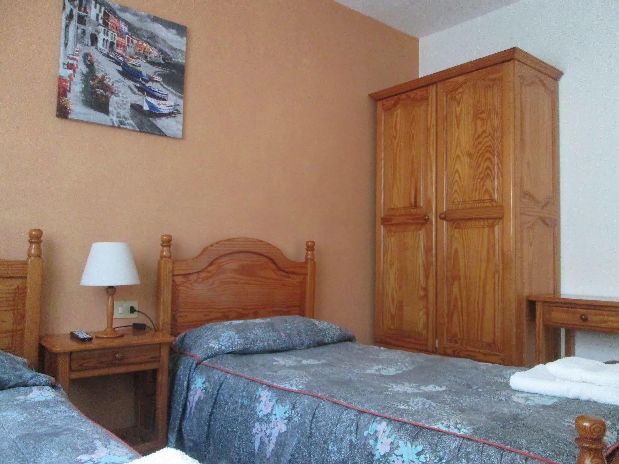 La Palma Hostel By Pension Central Фуэнкальенте-де-ла-Пальма Экстерьер фото